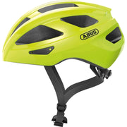 Abus Macator racefietshelm met goede ventilatie en sportief ontwerp, ideaal voor snelle fietstochten en comfortabel dragen.