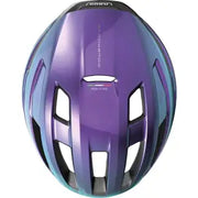 Abus Powerdome Mips racefietshelm met aerodynamisch ontwerp en ventilatie, gemaakt in Italië, zichtbaar op afbeelding.
