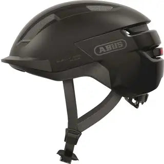 Abus Purl-Y Ace Speed Pedelec helm met ventilatiegaten en comfortabele pasvorm op een witte achtergrond.