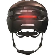 Abus Purl-Y Ace speed pedelec fietshelm met ingebouwd oplaadbaar LED-licht en NTA-geclassificeerd, zwart met verstelbare ventilatie.