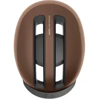 Abus E-bike helm Hud-Y met ventilatiegaten en verstelbare riem, zwart en lichtgewicht voor veilig fietsen.