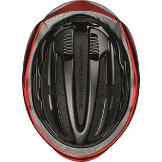 Abus Gamechanger 2.0 racefietshelm met aerodynamisch design en Blade ventilatie, geschikt voor wielrenners, zichtbaar op afbeelding.