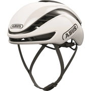 Abus Gamechanger 2.0 Mips racefietshelm met aerodynamisch ontwerp en ventilatieopeningen, zichtbaar op een racefietshelm.