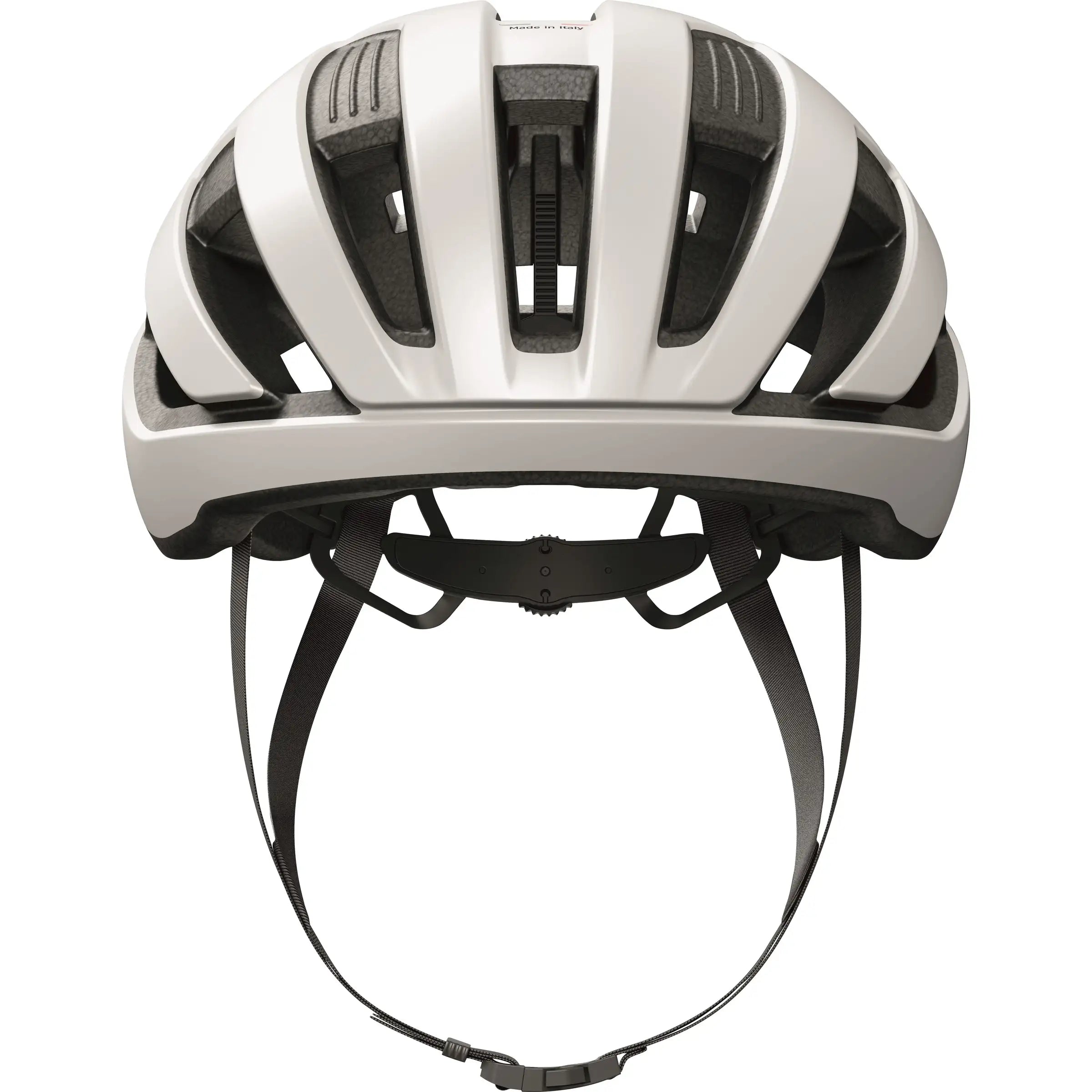 Abus Wingback racefietshelm met aerodynamisch ontwerp en ventilatieopeningen, geschikt voor wielrenners.