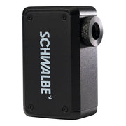Zwarte Schwalbe E-Micro Mini-pomp met SCV-adapter voor elektrische bandpomp, compact en geschikt voor fietsbanden.