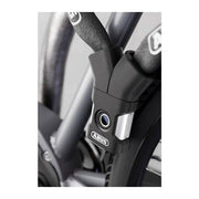 Zwart Abus kettingslot Yardo 7807F met vingerafdruktechnologie, veiligheidsketting voor fietsen en scooters.