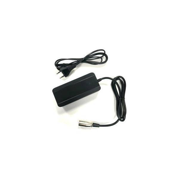 Acculader Xlr 3-Pins Neutrik 36 Volt / 2 Ah - Le coq wielerartikelen