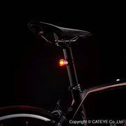Cateye ORB SL-LD160-R achterlicht met LED en batterij, zwart, duidelijk zichtbaar op het product.