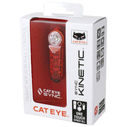 Cateye Sync Kinetic NW100K LED achterlicht in zwart met USB-oplaadfunctie, zichtbaar vanaf de achterkant van het fietslicht.