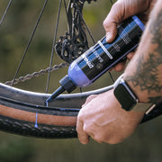 Dynamic Barkeeper Tl Sealant voor bandenreparatie tot 7 mm, snel en effectief dichtingsmiddel voor tubeless banden.