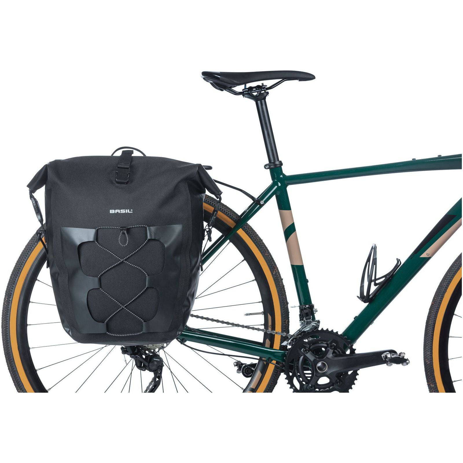 Basil Fietstas Navigator Waterproof 25-31 Liter 32 X 15 X 37 Cm - Zwart - Le coq wielerartikelen