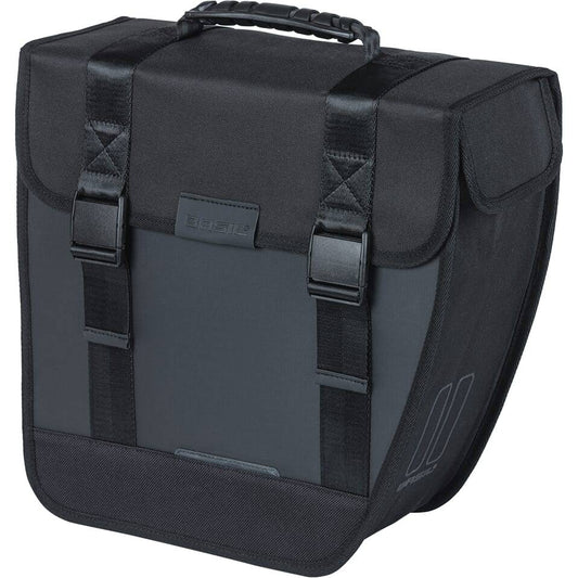 Basil Fietstas Tour Waterproof Right 14 Liter 34 X 14 X 34 Cm - Zwart - Le coq wielerartikelen