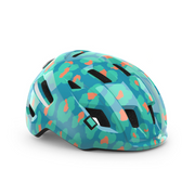 MET E-Bike helm met verstelbare riem en ventilatieopeningen, geschikt voor elektrische fietsen, zwart met branding.