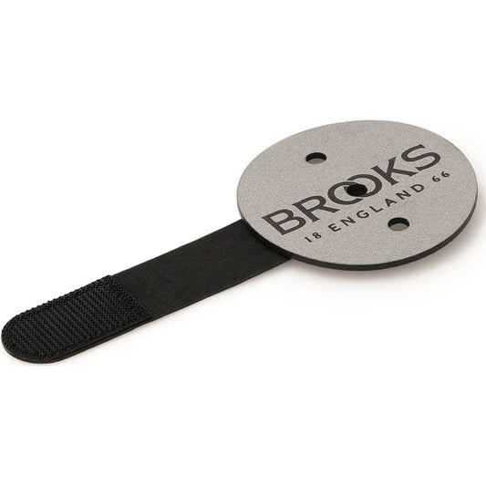 Brooks Reflective Patch Dispenser (15) - Le Coq Wielerartikelen