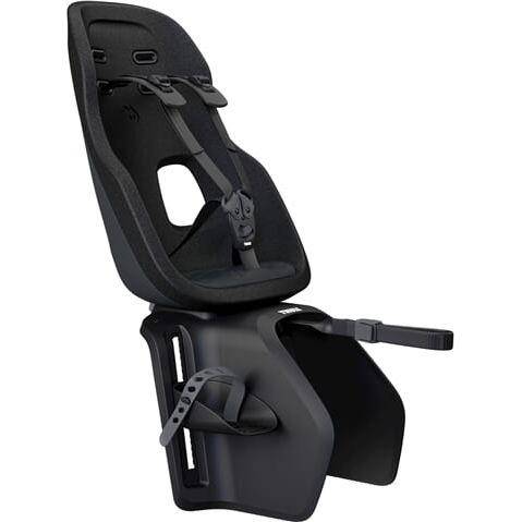 Thule Yepp Nexxt 2 Maxi achterzitje voor fiets, bevestigd aan drager, met stevig frame en kindvriendelijke veiligheidsvoorzieningen.