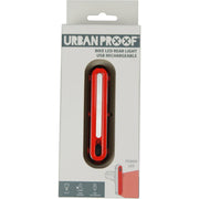 Urban Proof Ultra Bright USB-achterlicht met 52 lumen, helder rood achterlicht voor fietsveiligheid, oplaadbaar via USB.
