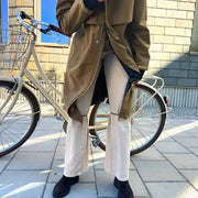 Weathergoods Sweden Imbris regenjas, een waterdichte drielaagse regenjas voor dames, zichtbaar met capuchon en ritssluiting.