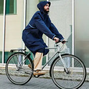 Weathergoods Sweden Imbris regenjas voor dames, waterdicht en ademend, in donkerblauw, met capuchon en stevige ritssluiting.
