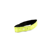 Ikzi veiligheid armband met 4 LED-lampjes, reflecterend en zichtbaar in het donker, geschikt voor veilige wandelingen en buitenactiviteiten.