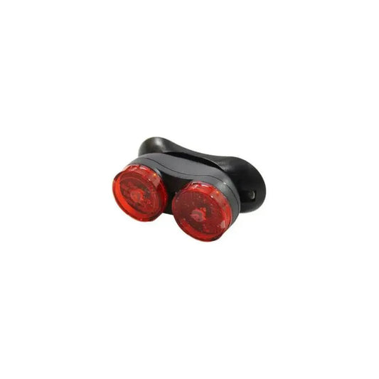 Ikzi Light Achterlicht Dobbel Batterij 50/80Mm Oem - Le Coq Wielerartikelen