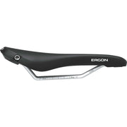 Ergon dames mountainbike zadel voor racefiets en MTB, comfortabel en ergonomisch ontwerp, zichtbaar op de afbeelding.