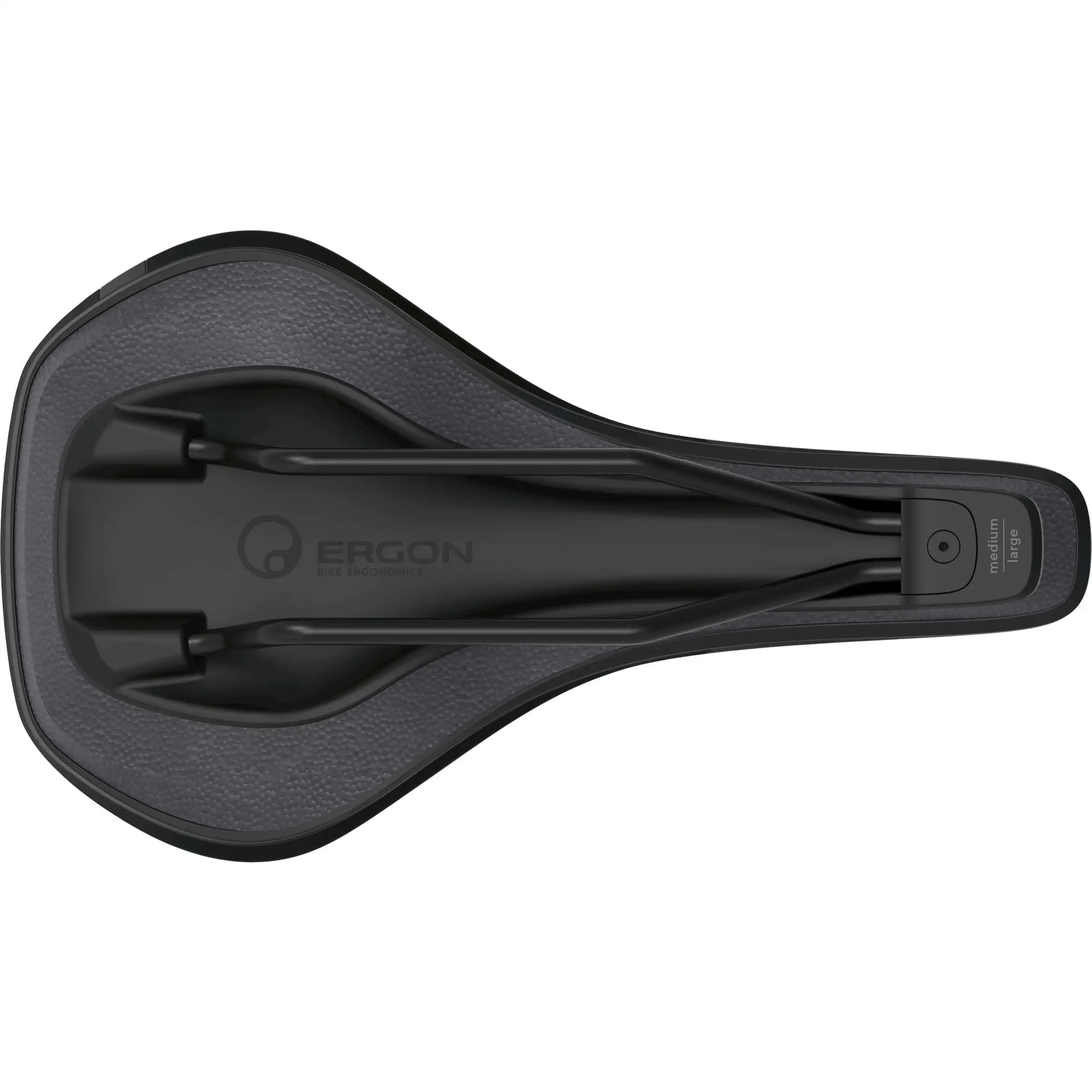 Ergon racefiets en MTB zadel Smc Core voor heren, zwart en grijs, met ergonomisch ontwerp en zachte zadelkussen.