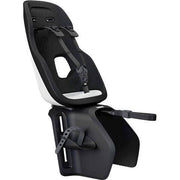 Zwart Thule Yepp Nexxt 2 Maxi achterzitje voor fiets met dragerbevestiging, geschikt als fietsstoeltje achter.