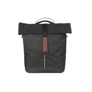 Basil City MIK Studs fietstas voor fietsers, zwarte enkelvoudige fiets shopper van 14-16 liter met studs.