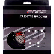 Zilveren en zwarte Edge Cassette Csm9012 12-speed, Hyperglide-compatibel, zichtbaar met tandwielen en fietsonderdelen.