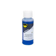 Magura Royal Blood remvloeistof voor schijfremmen in een 100ml fles, geschikt voor hoogwaardige fietsremmen.
