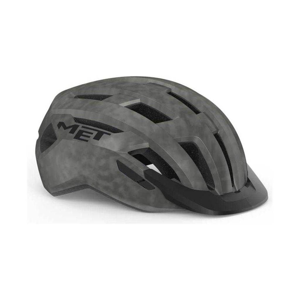 Blauwe MET MTB helm Allroad Mips met verstelbare pasvorm en ventilatiegaten voor veilig fietsen op alle terreinen.
