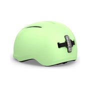 Zwarte MET Vibe e-bike helm met USB-LED achterlicht, verstelbare maat 52-56 cm en ventilerende ontwerp.