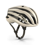 MET Trenta Mips racefietshoed, lichtgewicht fietshelm met verstelbare straps en aerodynamisch ontwerp voor wielrenners.