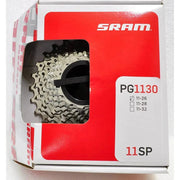 Sram Cassette 11-speed PG1130 met 11 tandwielen voor lichte en soepele schakeling op race- en mountainbikes.