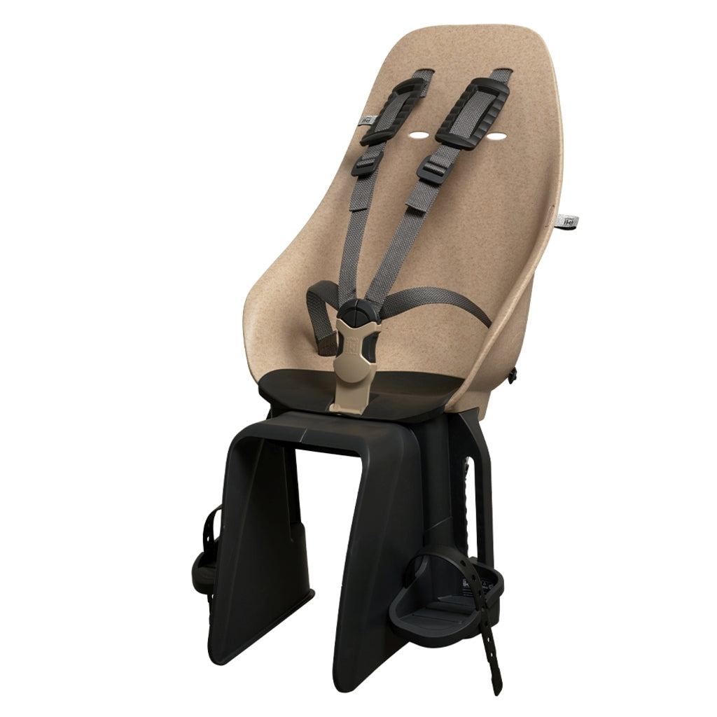 Urban Iki Ta-Ke Bio Easyfix achterfietsstoeltje voor kinderfiets, beige en zwart, comfortabel en veilig voor kinderen.