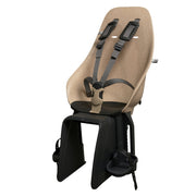 Urban Iki Ta-Ke Bio Easyfix achterzitje voor fiets, beige en zwart, comfortabel en veilig voor kinderen achterop de fiets.