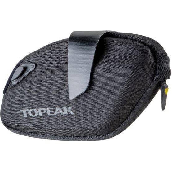 Topeak Dynawedge Micro zadeltas bevestigd aan een fiets, compacte waterdichte fietstas voor accessoires en gereedschap