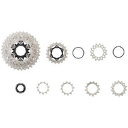 Shimano Ultegra CS-R8100 12-speed cassette met metalen tanden en zwarte behuizing voor snelle schakelingen en lichte ritten.