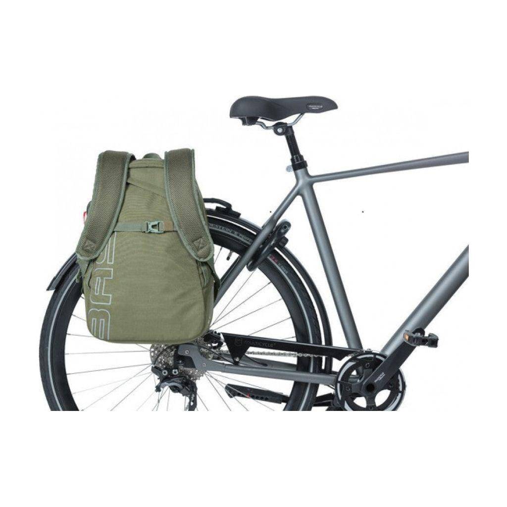 Fietsrugzak Basil Flex 17 Liter 33 X 17 X 52 Cm - Le Coq Wielerartikelen