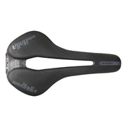 Selle Italia Flite Boost Superflow L3 titanium racefiets en MTB zadel met ergonomisch ontwerp en lichte titanium rails.