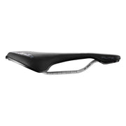 Selle Italia Flite Boost Superflow L3 titanium racefiets en MTB zadel met verbeterde comfort en lichtgewicht ontwerp.