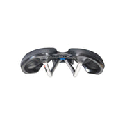 Selle Italia Flite Boost Superflow L3 Titanium racefiets en MTB zadel met lichte titanium rails en ergonomisch ontwerp.