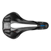Selle Italia Flite Boost TM Superflow racefiets en MTB zadel met manganese rails, zwart en ergonomisch ontworpen voor comfort.