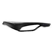 Selle Italia Flite Boost TM racefiets en MTB zadel met mangaanrails, zwart en wit design, comfortabel voor lange ritten