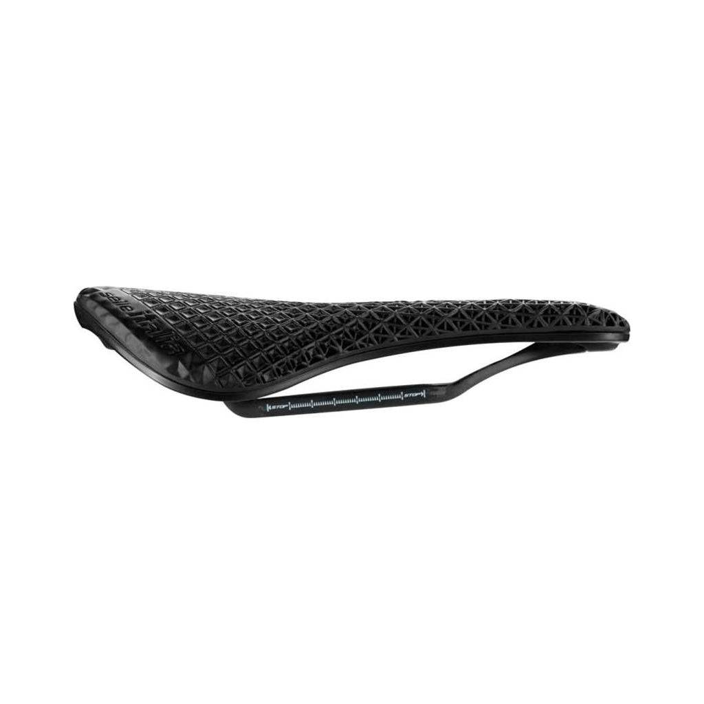 Selle Italia Fietszadel Novus Boost Evo Carbonio Superflow Carbon L 3D Zwart - Le Coq Wielerartikelen