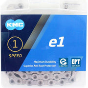 Donkere zilveren KMC E1 EPT ketting met 130 schakels, geschikt voor single speed fietsen, 1/2" x 3/32" formaat