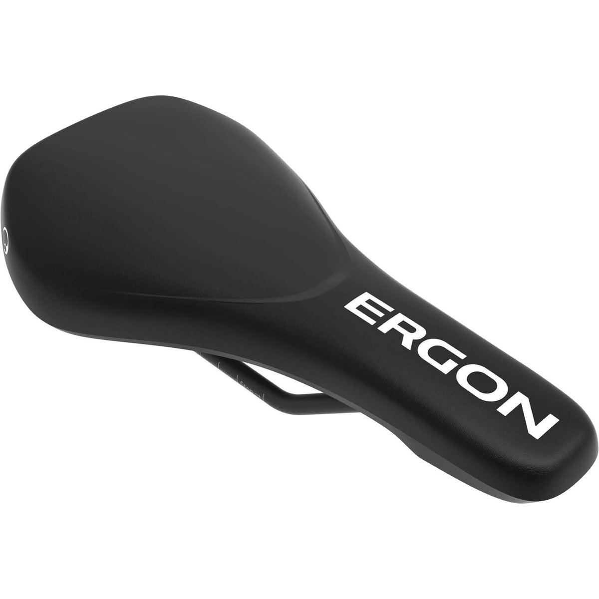 Ergon SM downhill fietszadel met chromen rails op een racefiets of MTB, zwart van kleur en ergonomisch ontworpen.