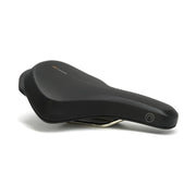 Zwarte Selle Royal fietszadel voor stadsfietsen en e-bikes, ontworpen voor comfortabel alle reizen.