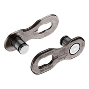 Shimano GRX 11-speed ketting CN-HG701 met quick-link, geschikt voor gravel en racefietsen, zichtbaar op de afbeelding.